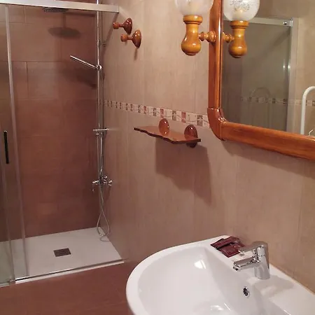 拉普威采娜旅馆 3* 拉科鲁尼亚